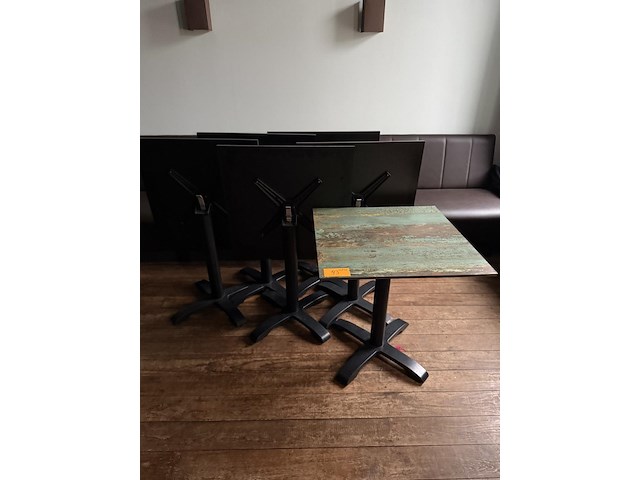 6 inklapbare tafels - afbeelding 1 van  4