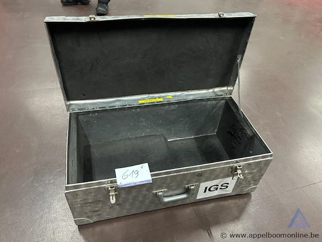 6 metalen transportkisten - afbeelding 1 van  2