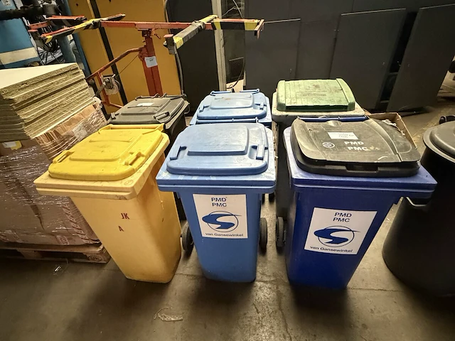 6 mobiele containers - afbeelding 1 van  3