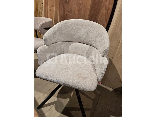 6 nieuwe beige chenille stoffen draaistoelen - afbeelding 1 van  1