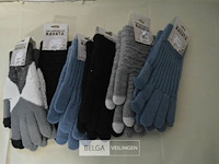 6 paar winterhandschoenen - afbeelding 1 van  4