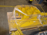 6 paletten onderdelen palletrek metaal en magazijn - afbeelding 15 van  18