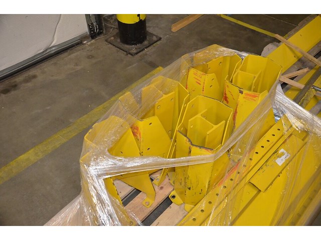 6 paletten onderdelen palletrek metaal en magazijn - afbeelding 17 van  18