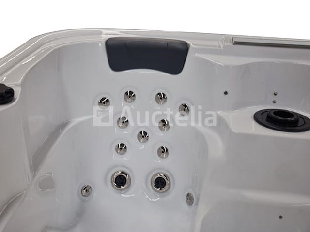 6 persoons outdoor spa 208x208 cm - wit bad / naturel houten kleur zijkant - afbeelding 21 van  24