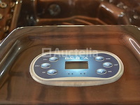 6 persoons outdoor spa met waterjets 230x230cm - bruin / zwarte zijkant incl. wifi - afbeelding 18 van  22