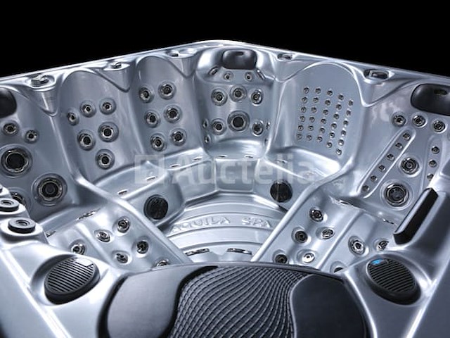 6 persoons outdoor spa met waterjets 230x230cm - zilver / zwarte zijkant incl. wifi - afbeelding 14 van  18