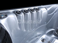 6 persoons outdoor spa met waterjets 230x230cm - zilver / zwarte zijkant incl. wifi - afbeelding 15 van  18