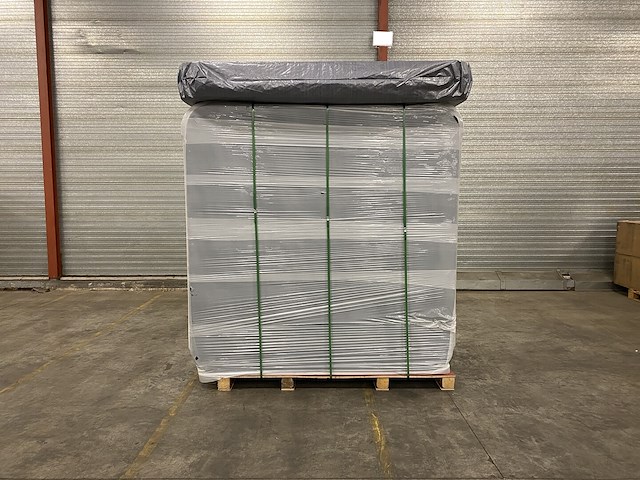 6 persoons outdoor spa met waterjets 230x230cm - zilver / zwarte zijkant incl. wifi - afbeelding 7 van  18