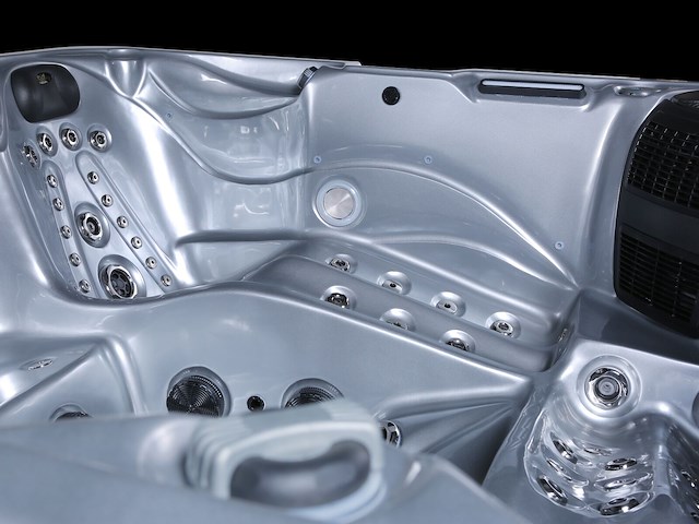6 persoons outdoor spa met waterjets 230x230cm - zilver / zwarte zijkant incl. wifi - afbeelding 13 van  18