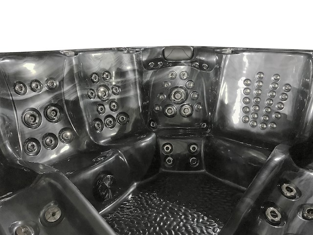 6 persoons outdoor spa met waterjets 255x233cm - zwart / zwarte zijkant - afbeelding 3 van  17
