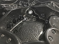 6 persoons outdoor spa met waterjets 255x233cm - zwart / zwarte zijkant - afbeelding 12 van  17