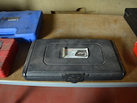 6 pvc doosjes met gereedschap - afbeelding 9 van  15