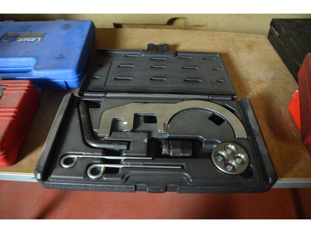 6 pvc doosjes met gereedschap - afbeelding 10 van  15