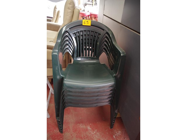 6 pvc tuinstoelen - afbeelding 1 van  2