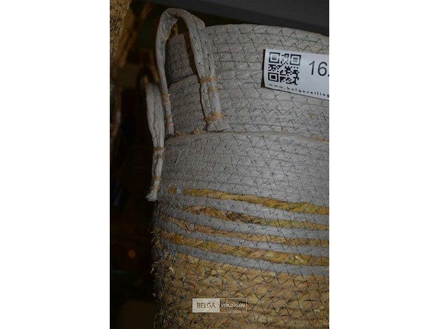 6 rieten bloemmandjes - afbeelding 2 van  3