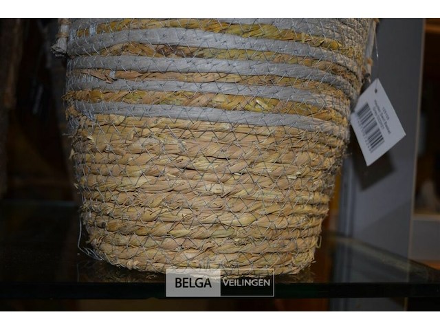 6 rieten bloemmandjes - afbeelding 3 van  3