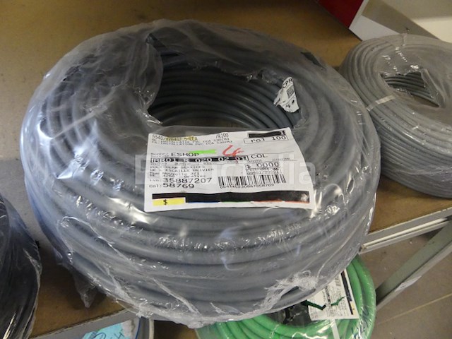 6 rollen elektrische kabel - afbeelding 1 van  20