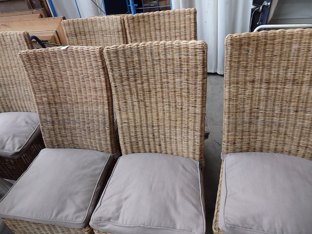 6 rotanstoelen met kussens - afbeelding 1 van  2