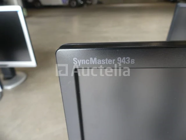 6 samsung syncmaster 943b 19-inch computermonitoren - afbeelding 6 van  8