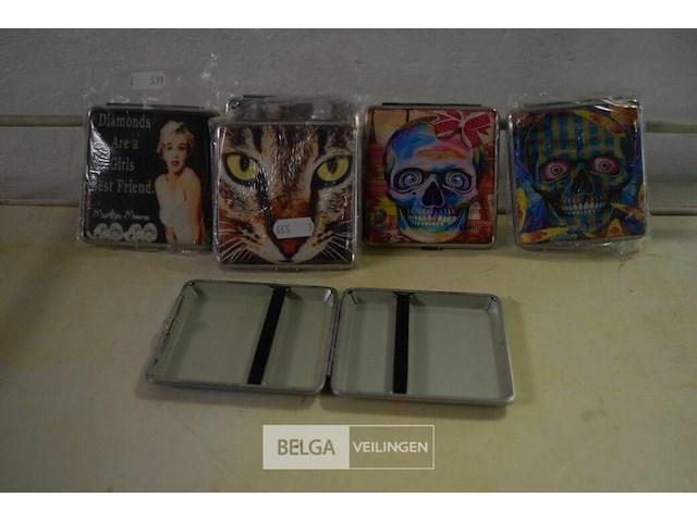 6 sigarettendoosjes - afbeelding 1 van  4