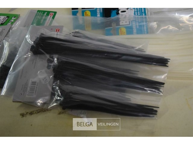 6 spuitmondjes en afsluitdop en 4 pakjes kabelbinder - afbeelding 3 van  3