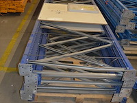 6 staanders blauw afm. 6,50m hoogte en 1,10m breedte jungheinrich - afbeelding 2 van  7
