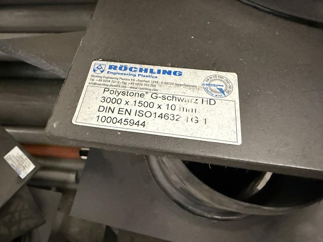 6 staanders + inhoud polystone dakdoorvoeren - afbeelding 4 van  4