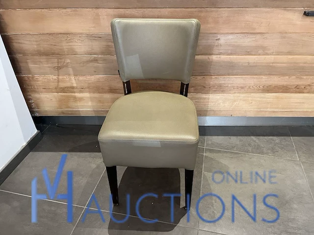 6 stoelen en barkruk de-arend.com - afbeelding 2 van  4