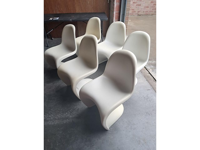 6 stoelen in goede staat - afbeelding 6 van  9