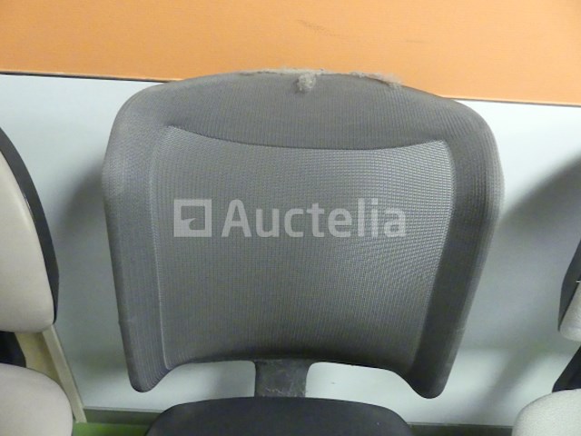 6 stoelen op wielen - afbeelding 4 van  18