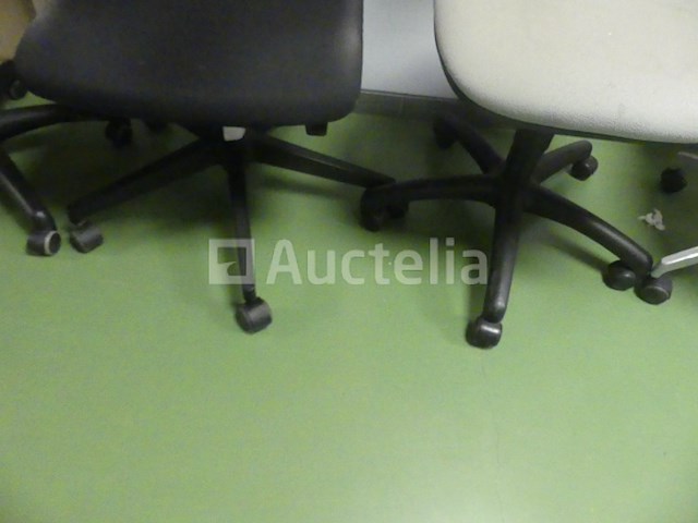 6 stoelen op wielen - afbeelding 5 van  18