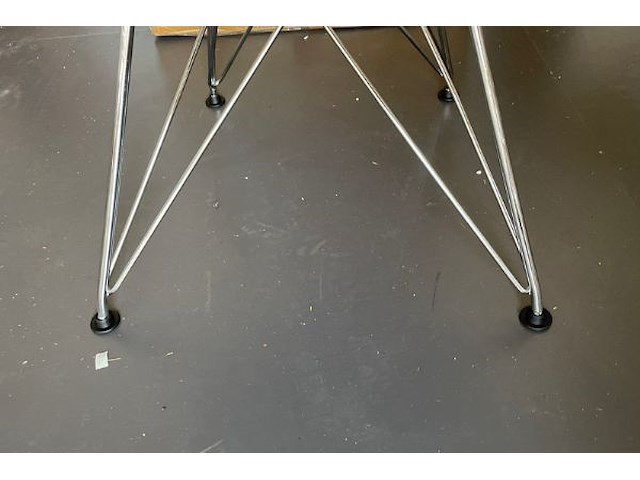 6 stoelen - afbeelding 4 van  5