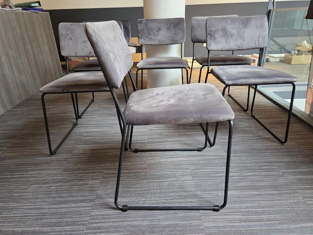 6 stoffen stoelen met metalen onderstel - afbeelding 3 van  4