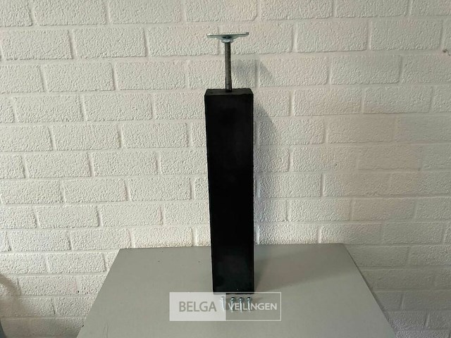 6 stuks beton poer met montageplaat - afbeelding 1 van  4