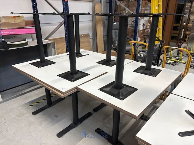 6 tafels van plm 120 x 70 x 75 cm voorzien van formica bovenblad en metalen onderstel - afbeelding 6 van  6