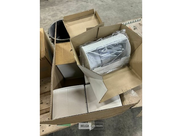 6 tork twin wc-papierhouders - afbeelding 2 van  4