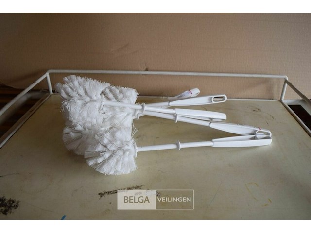 6 wc borstels - afbeelding 1 van  1