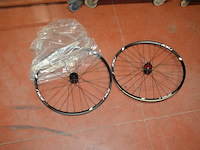 6 wielen voor mountainbike mtb new race 650b comp 27.5 - afbeelding 9 van  17