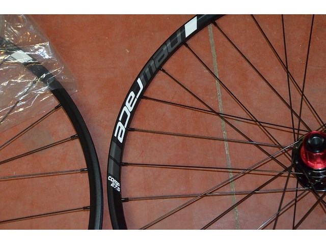 6 wielen voor mountainbike mtb new race 650b comp 27.5 - afbeelding 11 van  17