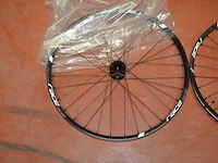 6 wielen voor mountainbike mtb new race 650b comp 27.5 - afbeelding 12 van  17
