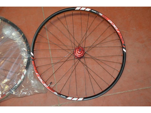 6 wielen voor mountainbike mtb new race 650b comp 27.5 - afbeelding 14 van  17
