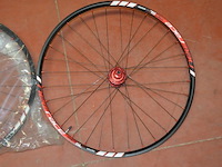 6 wielen voor mountainbike mtb new race 650b comp 27.5 - afbeelding 14 van  17
