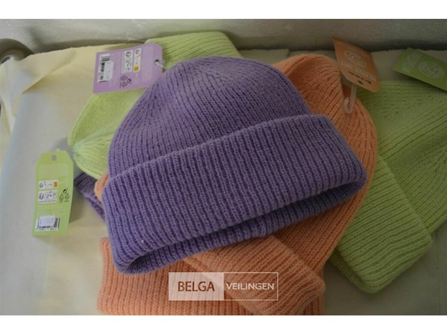 6 wintermutsen div. kleuren - afbeelding 2 van  3