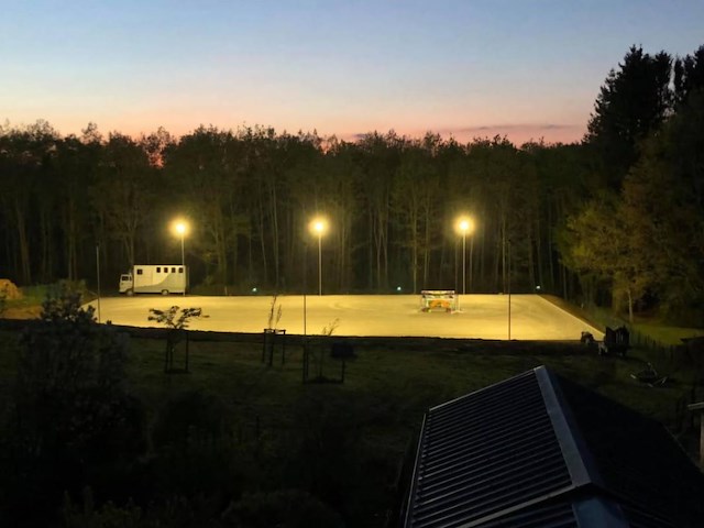 6 x 200w 3000k led breedstralers met lens waterdicht - afbeelding 1 van  8