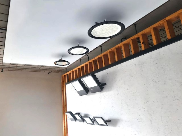 6 x 200w 6500k led ufo highbay slim waterdicht - afbeelding 7 van  9