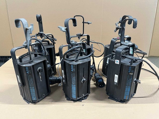 6 x adb f51 fresnel 500w 18°-65° - afbeelding 1 van  7