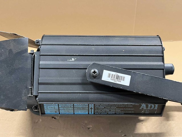 6 x adb f51 fresnel 500w 18°-65° - afbeelding 6 van  7