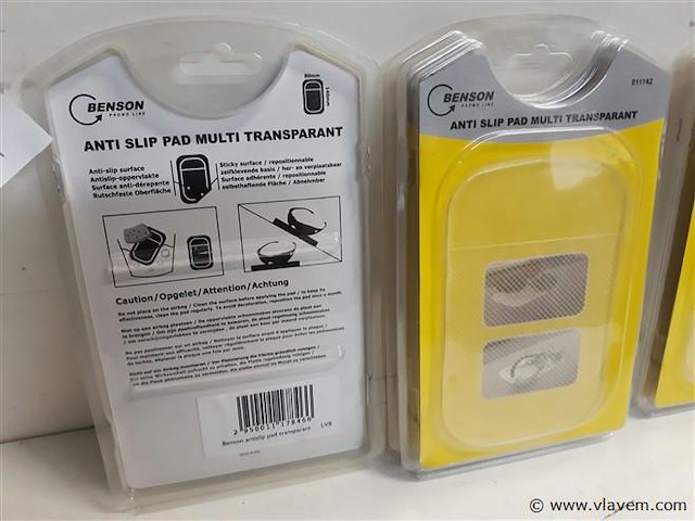 6 x anti slip matje 8 x 15 cm - afbeelding 2 van  2