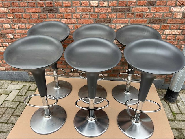 6 x bombo chairs - afbeelding 1 van  4