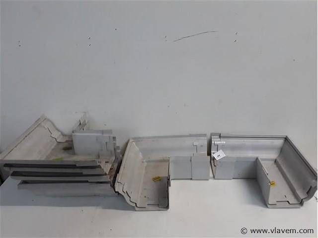 6 x buitenhoek 160mm licht grijs pvc regenafvoer - afbeelding 1 van  2
